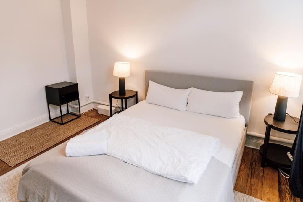 Zentral Und Frisch Eingerichtet: 2 Zi. 24H Checkin Apartment Kiel Exterior foto